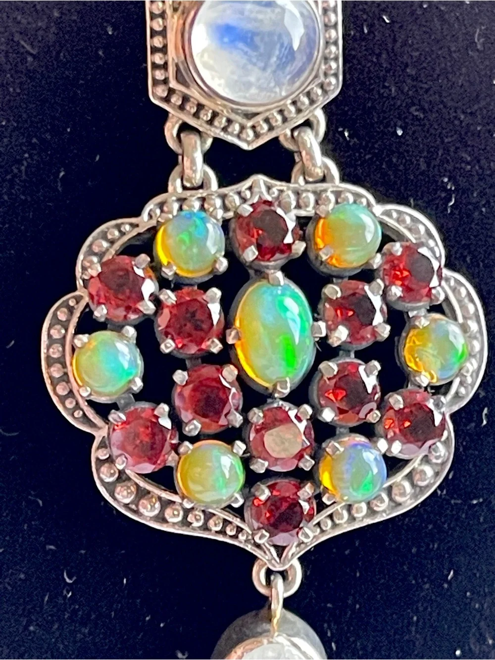 RARE Nicky Butler Medallion Necklace Opal Garnet Moonstone Queen’s Choice 13.33g